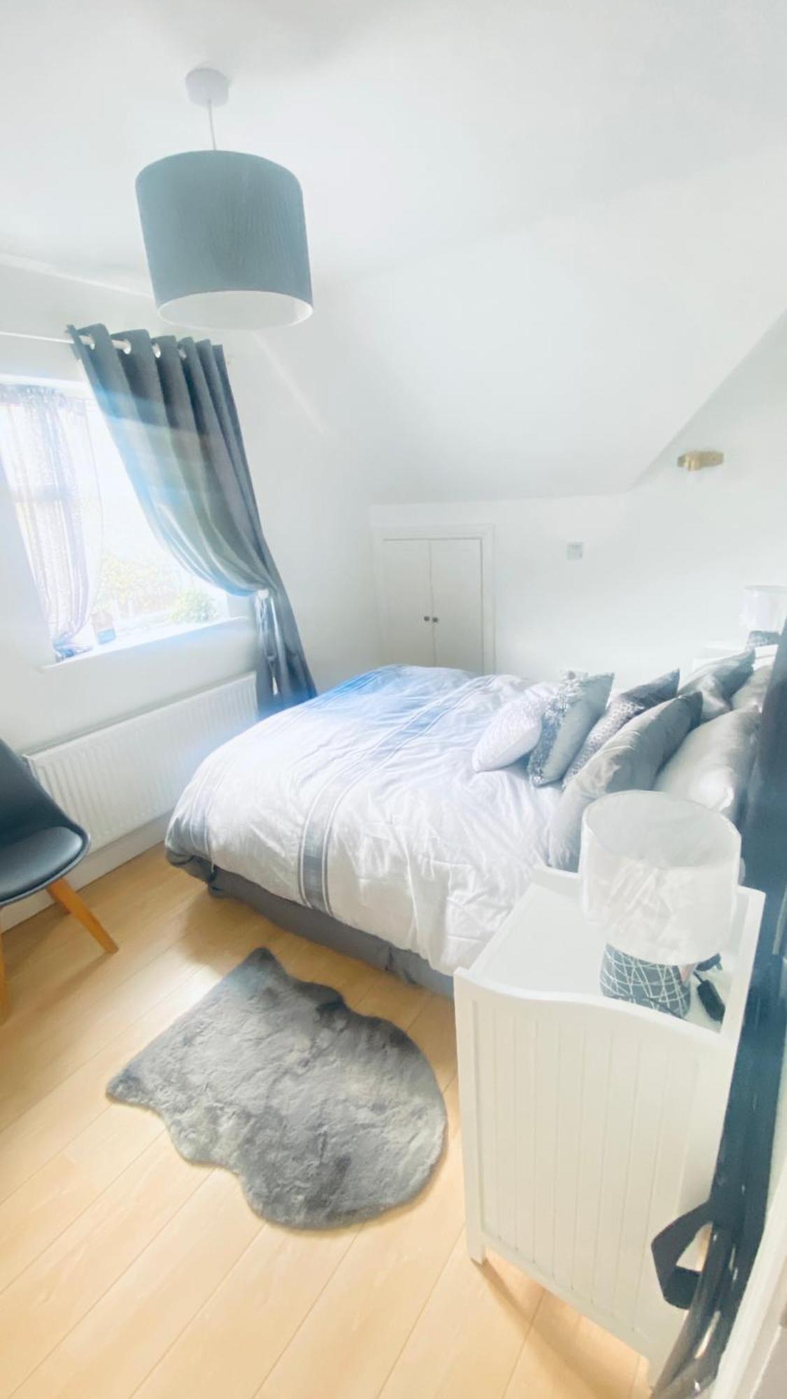 Sonas House Bed & Breakfast Килкени Екстериор снимка